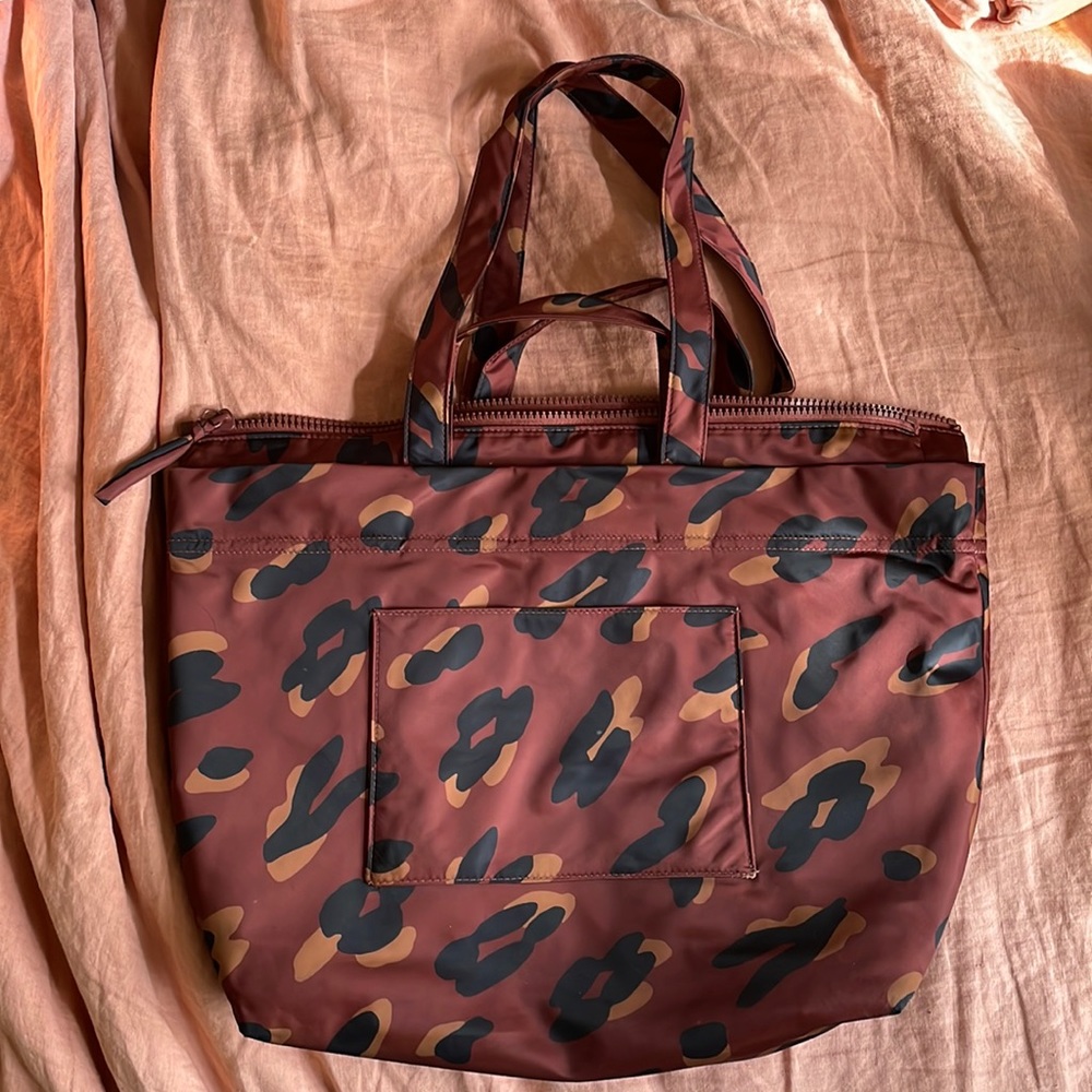 Madewell (Re)Sourced Tote Bag in Painted Leopard